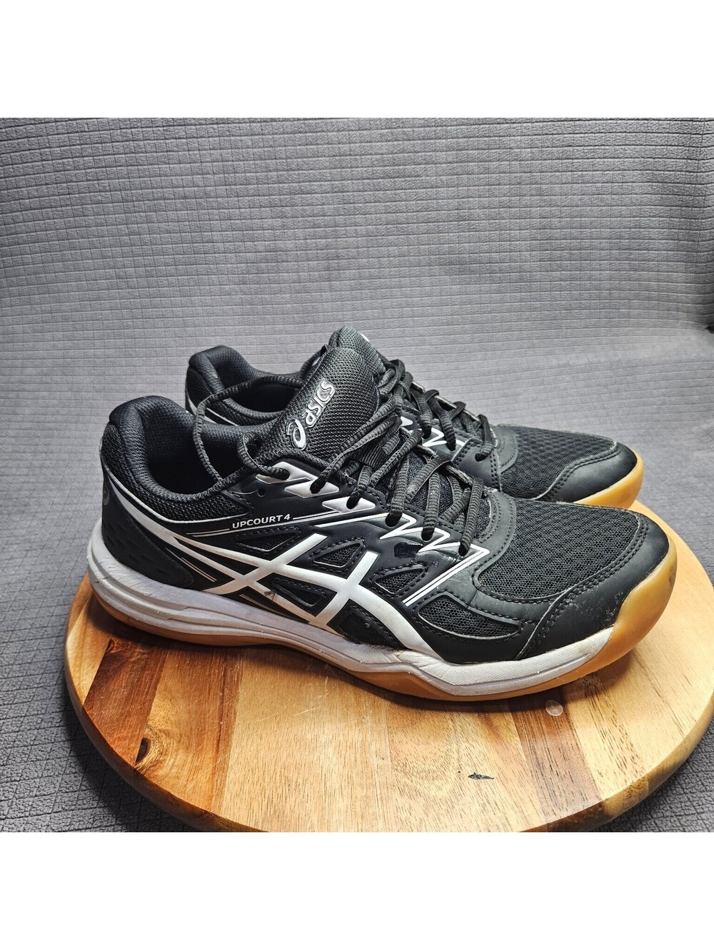 ASICS Athletic Shoes Women's Size 9 UPCOURT 4 Volleyball & Pickleball